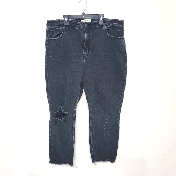 Abercrombie & Fitch Women's Black Straight Leg Jeans - Picture 1 of 6
